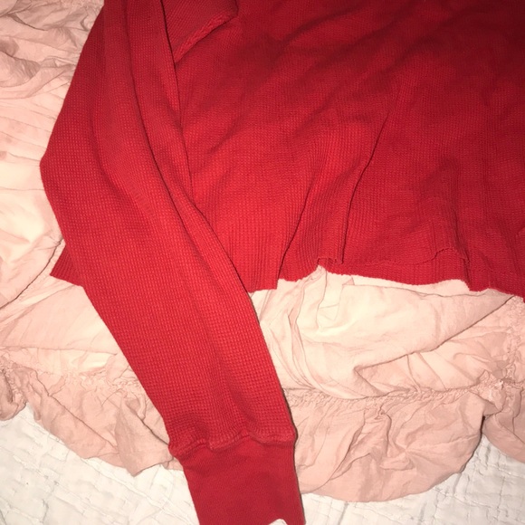 Brandy Melville cropped waffle long sleeve - Picture 3 of 3